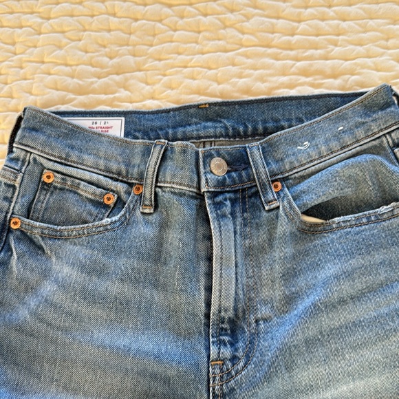 Gap Brand New 90s Straight High Rise Jeans - size 26/2L - Picture 3 of 7